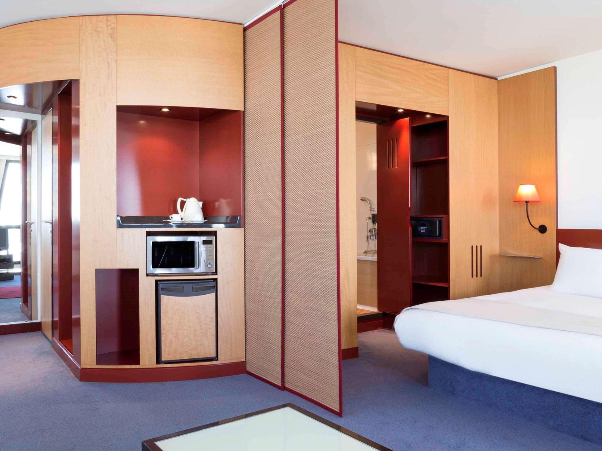 Novotel Suites Marseille Centre Euromed Ngoại thất bức ảnh