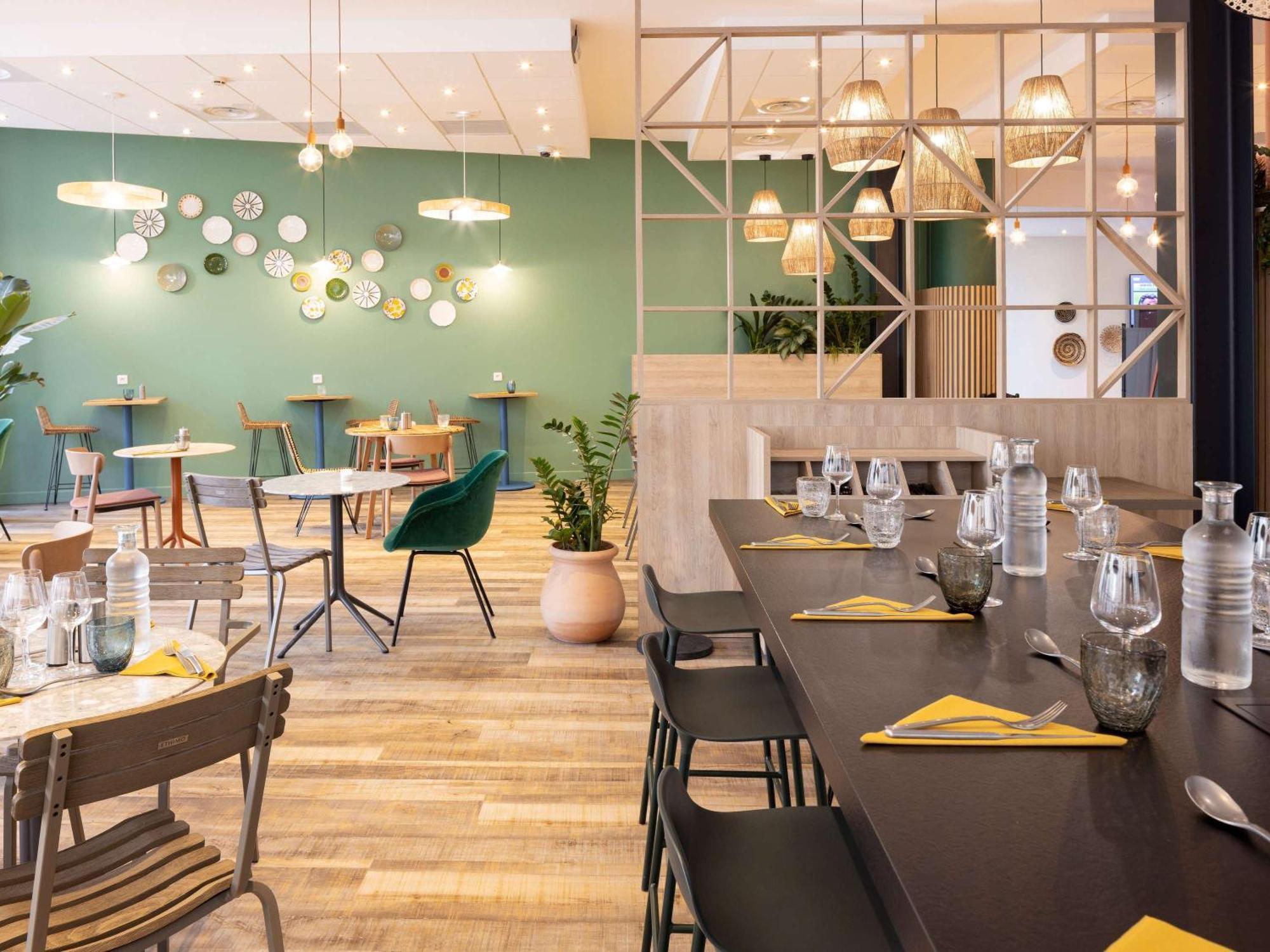 Novotel Suites Marseille Centre Euromed Ngoại thất bức ảnh