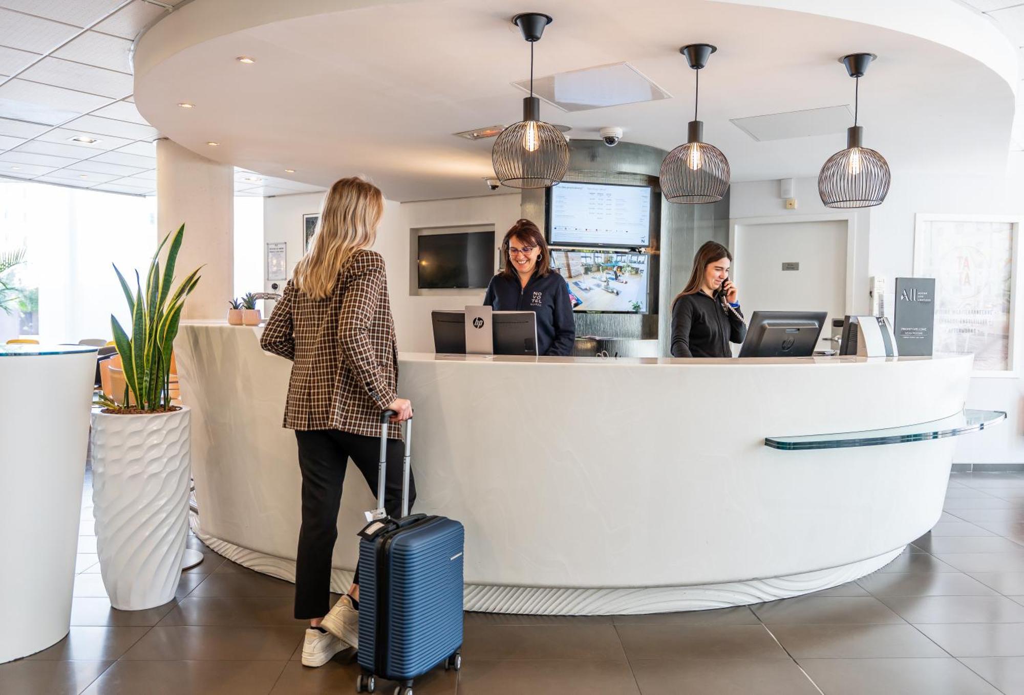 Novotel Suites Marseille Centre Euromed Ngoại thất bức ảnh